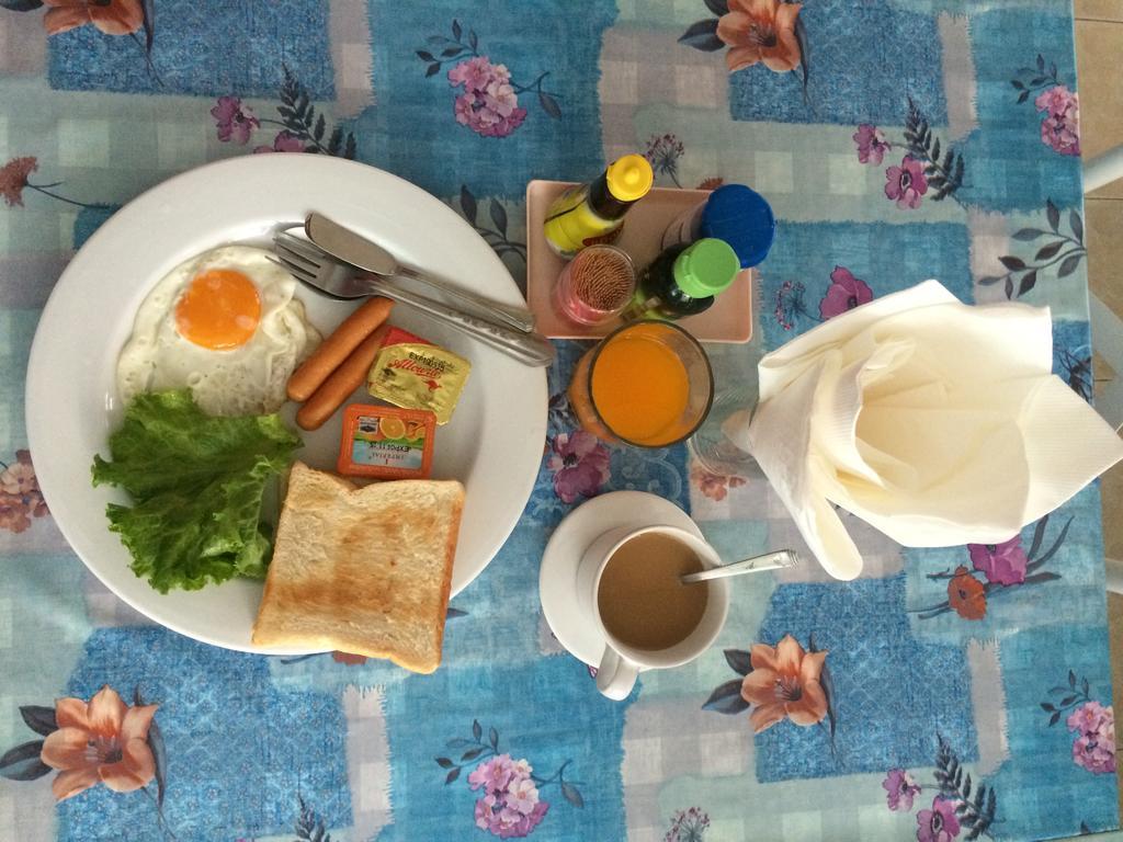 Goldsea Beach Patong Buitenkant foto